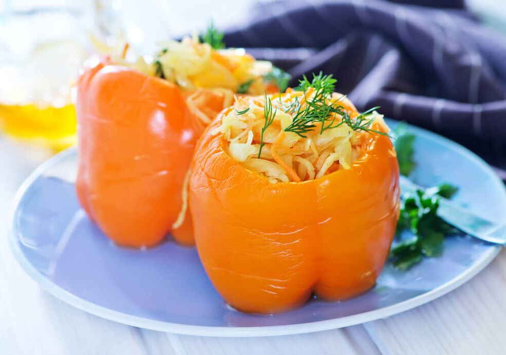 Stuffed peppers for a diet of 6 petals
